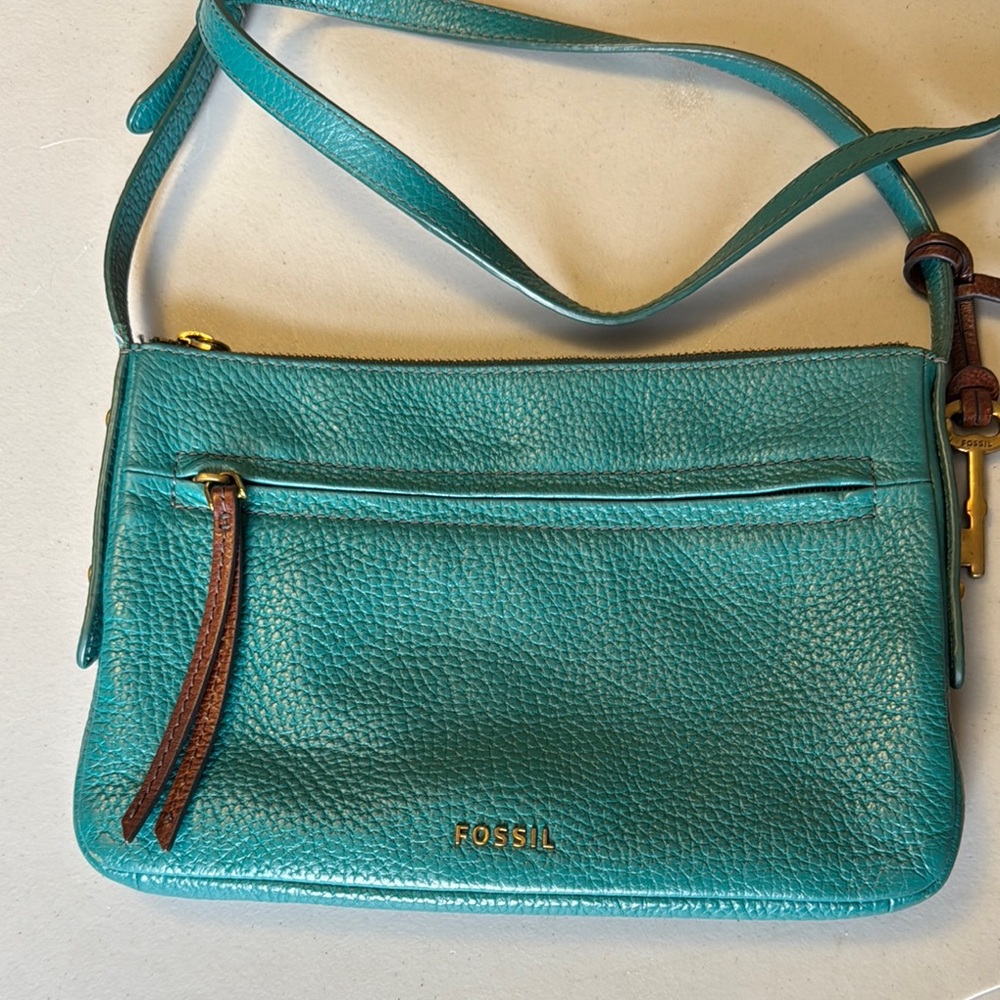 Fossil Turquoise Crossbody Bag with Textured Leather Finish